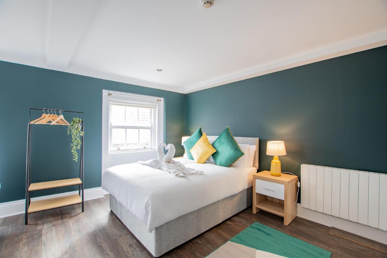 The Yellow Door By Shortstays Dublin Bagian luar foto